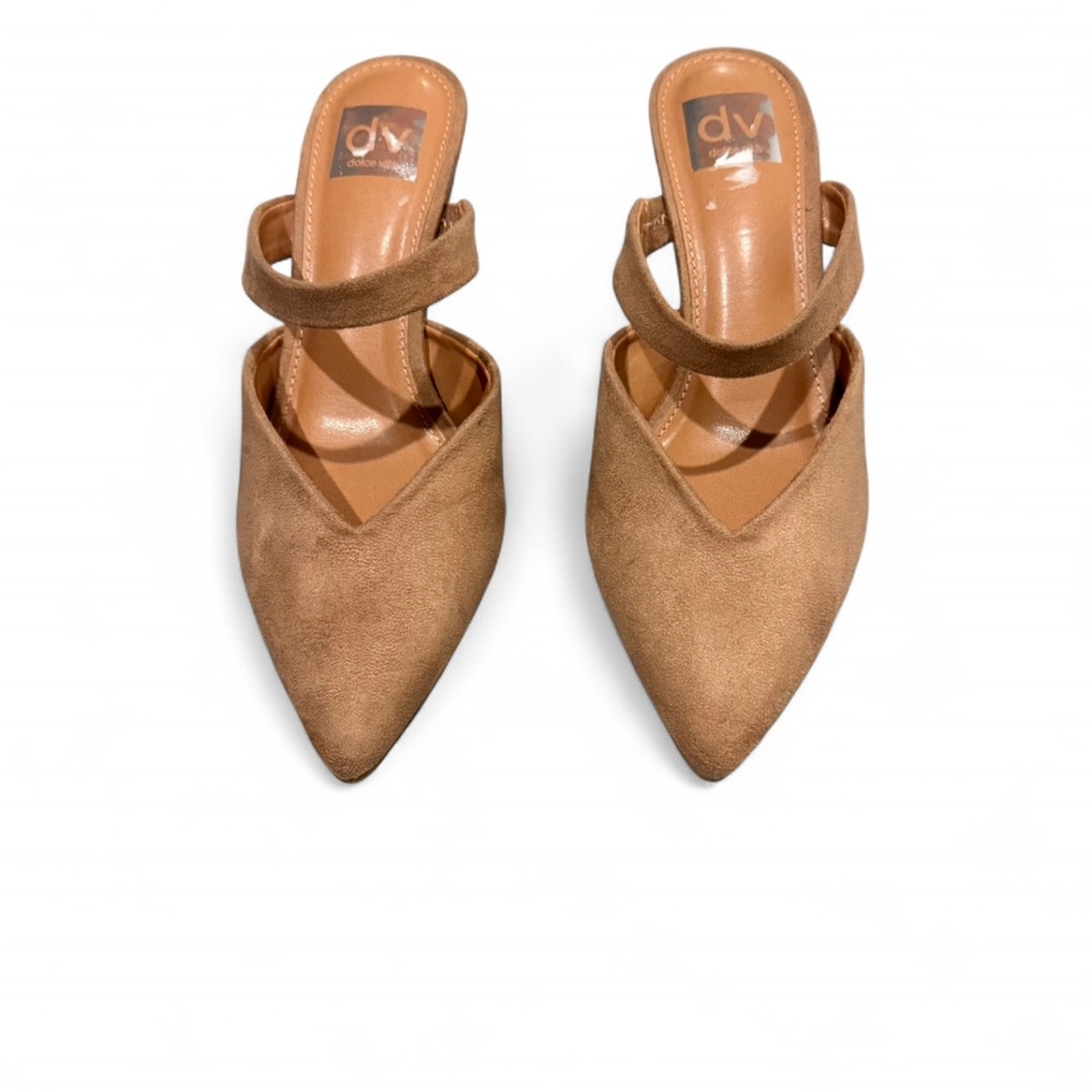 DV by Dolce Vita Women's tan Pointed-Toe Mules